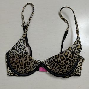 Victoria's Secret PINK scoopneck bra